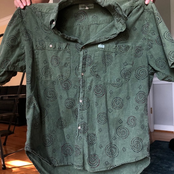 GUESS BRAND button down - Picture 7 of 7
